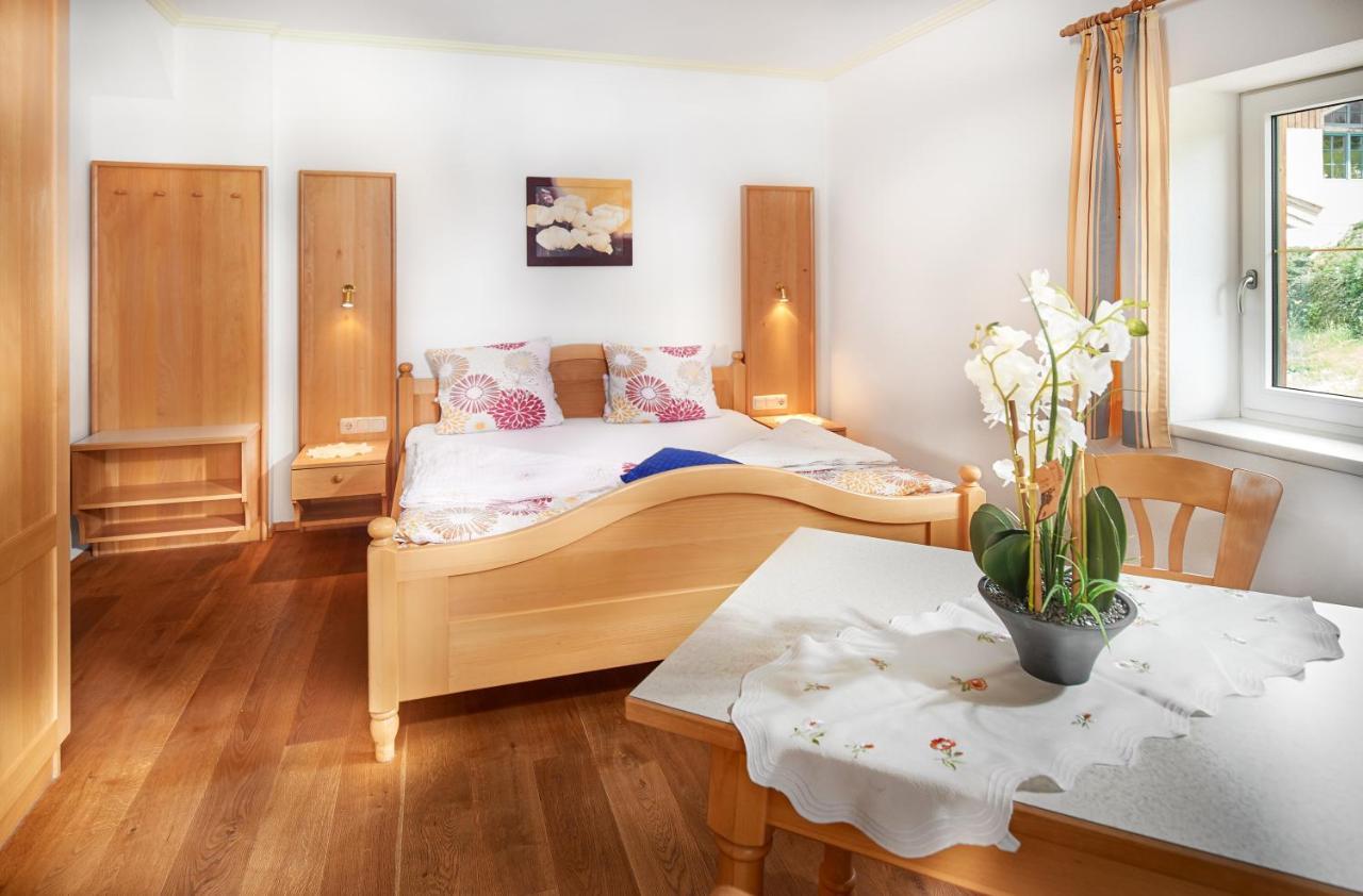 マリア・アルム・アム・シュタイナーネン・メアー Haus Obermuehle Bed & Breakfast エクステリア 写真